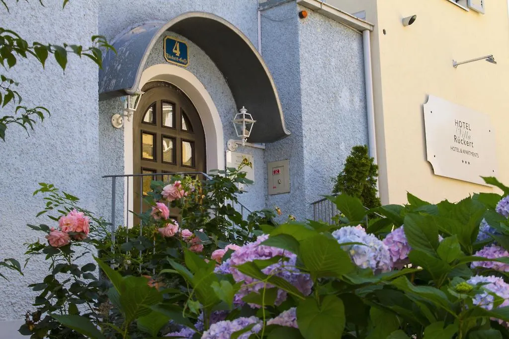 Hotel Villa Rueckert-1